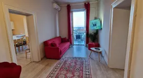 ESMERA LEJLIGHED NÆR CENTRUM MED PRIVAT PARKERING OG GRATIS WIFI - Image 4