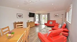 Bure Banks in the heart of Wroxham - Image 3