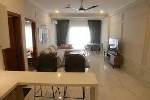 Lovely 1 Bed Deluxe Serviced Apartment - Image 5