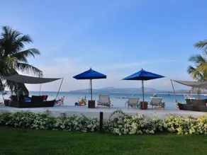 Beachfront - Image 4
