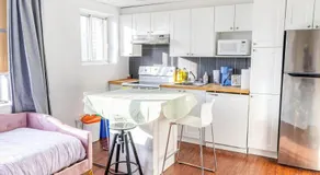 1 BDR at heart of DT, walk to 2 metros, Concordia - Image 4