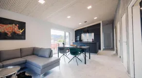 Charmant appartement avec internet haut débit | Vue ville | Avec animaux bienvenus - Image 3