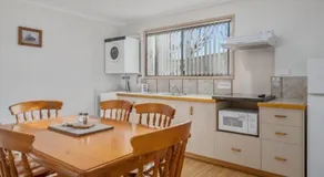 SWANSEA VILLAS - Image 4