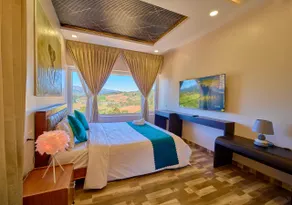 Vihani's Western Clouds Ooty by VOYE HOMES - Peaceful Getaway Near Avalanche Emerald Lake - Image 2