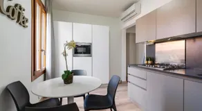 Sea to Sky Apartments by Wonderful Italy - Image 2