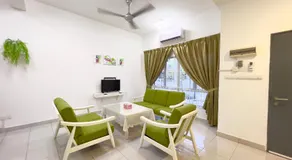 De Qasturee KLIA@Kota Warisan homestay nearest to airport - Image 2