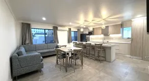 Southport Motel & Apartments - Image 3