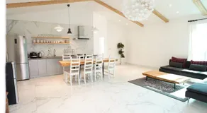 Praise Suite - Image 3