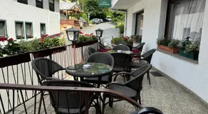 Hotel zu den Burgen - Image 3