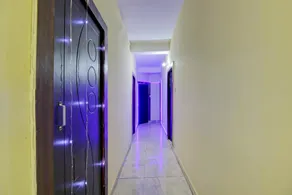 OYO 817319 King Guest House - Image 3