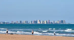 Malvarrosa habitación cómoda y sencilla cerca de la playa - Image 5