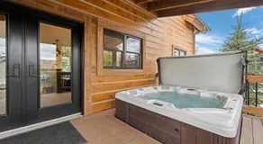 Beautiful Views! Jacuzzi, Indoor/ Outdoor Fireplace, Steps to Lake Estes - Image 5