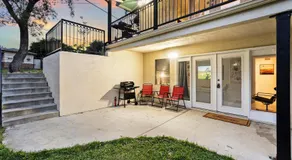 Entire Private Home with King Bed, Big Yard, Prime Area, Ranch Style, 4 Bedrooms 3 Bathrooms, Available Now - Image 5