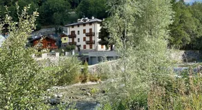 Cervinia House - Alpine Apartments & Chalet - Image 5