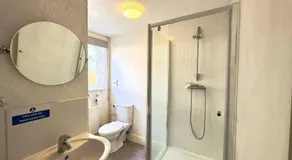 The George and Dragon Inn - Image 4