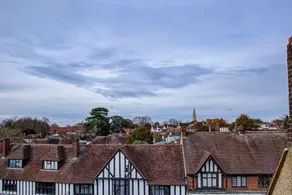 Hybrid Resi - London, Sutton, FREE on-site Car or Van parking - Image 4