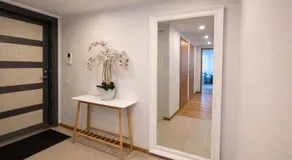 City Center Bright Home - Image 2