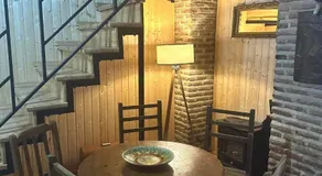 Golden Lion - Image 5