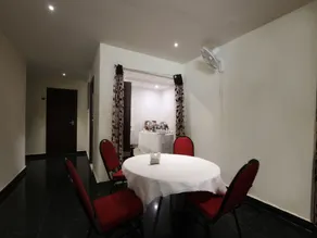 Collection O Thyag Inn - Image 4