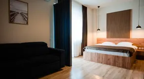Stay At Georges And Fly - Image 2