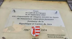 "Le Cœur de la Vieille Ville" - Image 5