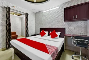 Hotel O Eleven Hotel & Banquet - Image 2
