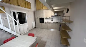 Modern Loft Apartment - Image 5