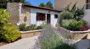 The Little House - Image 5