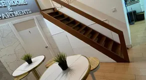 airbhouse private rooms & apartments  - Image 5