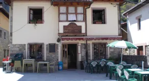 Apartamentos Los Rosales - Image 4