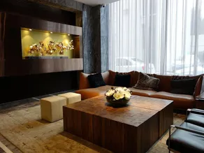 Rezen Hotel Lvjiazui Shanghai - Image 4