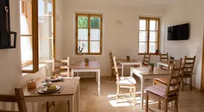 Butterfly Lodge - Image 5
