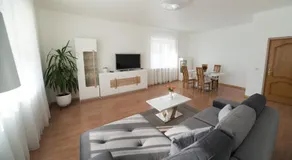 Petro delux apartments - Image 2