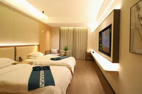 Pingliang Sports Park Hotel - Image 2