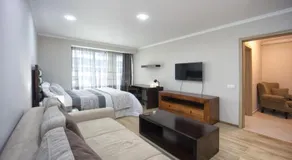 Coresi rezidence & suites - Image 2