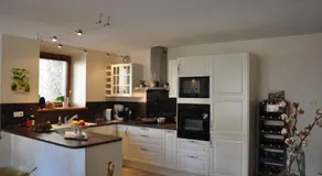 Cottage in a castle between vineyards and lavender - Image 3