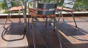 Le Monde SeaView Suites - Image 5