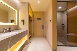Ji Hotel Wuhan Jinyinhu - Image 5
