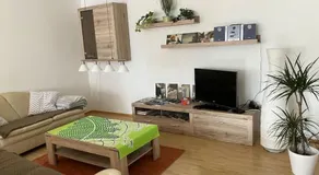 Großzügige, helle 3,5 Zimmer Wohnung - Image 2