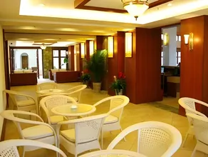 Sanya HaiYueBay holiday hotel - Image 2