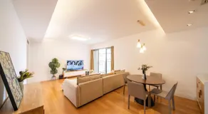 Shanghai Hills&Premium Serviced Apartment - 700m to Xujiahui & Lines 1 Line 4 Line 11 - Image 3