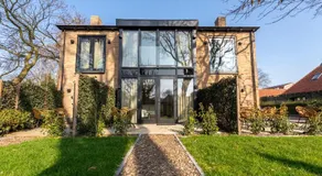 Van Heeckeren City Centre Jacuzzi Lofts - Image 2