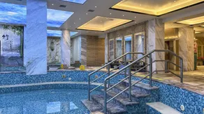 Shanghai Yaochi Royal Water Hotel - Image 2