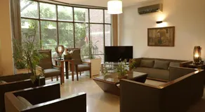 The Residency Hotel - Image 2