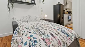 Modern 1BR Flat in Central Harrow Sleeps 4 - Image 2