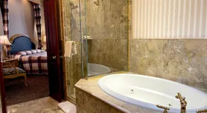 Celebrity Boutique Hotel - Image 3