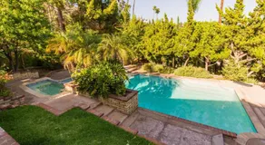 Single Level House with view and pool - Image 5