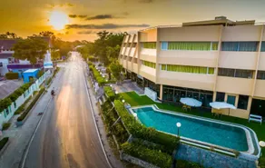 Bangsaen Villa Hotel - Image 2