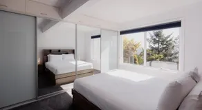Modern Luxury & Sweeping Views in Sandy Bay - Image 2