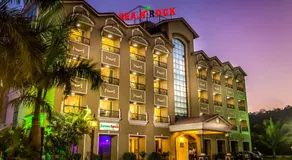 Hotel Sea N Rock - Image 2